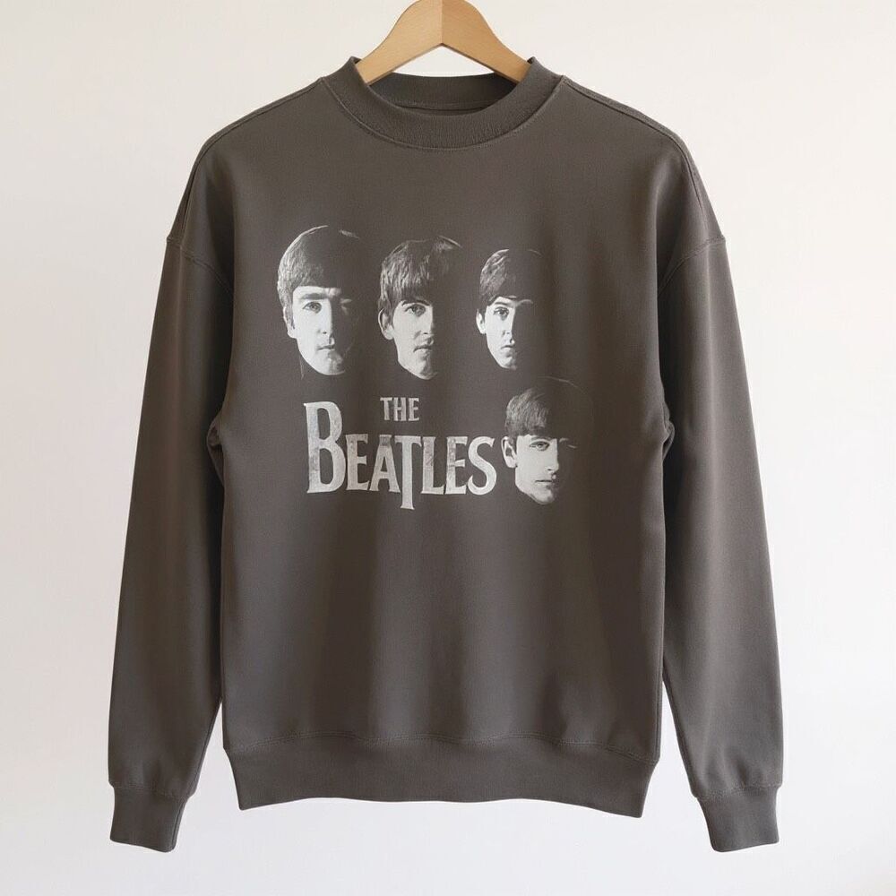 Vintage-Style The Beatles Graphic Sweatshirt Official Band Merch Size Small